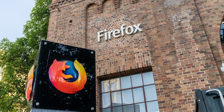 The Mozilla Firefox Logo and the History Behind It
